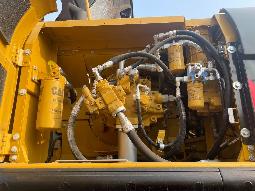 CAT 340 D L - Bandgrävare: bild 5 CAT 340 D L - Bandgrävare: bild 5