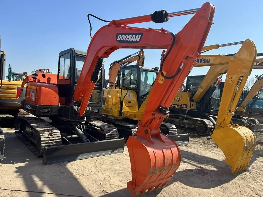 Doosan DH 55 - Minigrävmaskin: bild 2 Doosan DH 55 - Minigrävmaskin: bild 2