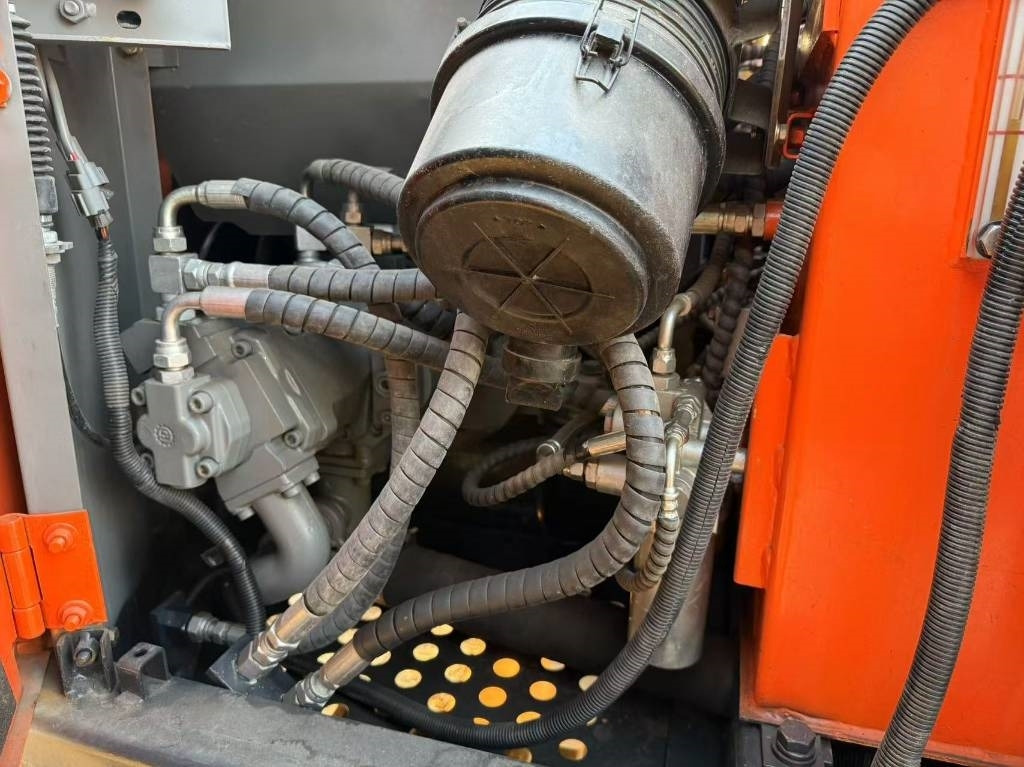 Bandgrävare Hitachi Zaxis 70: bild 7