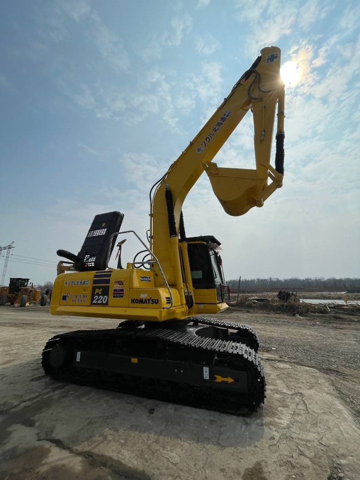 Komatsu PC 220-7 - Bandgrävare: bild 1 Komatsu PC 220-7 - Bandgrävare: bild 1