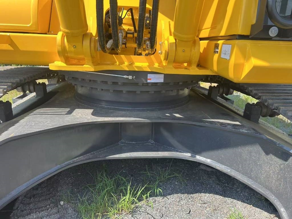 Komatsu PC 300 - Bandgrävare: bild 5 Komatsu PC 300 - Bandgrävare: bild 5