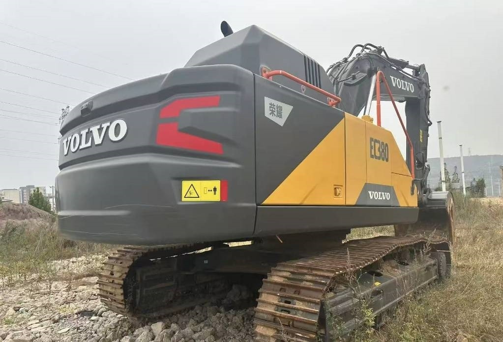 Volvo EC 380 - Bandgrävare: bild 2 Volvo EC 380 - Bandgrävare: bild 2