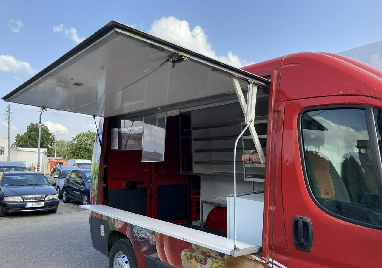 Citroen Jumper Jumper Autosklep Gastronomiczny Food Truck Foodtruck sklep bar 2015 - Matbil: bild 4 Citroen Jumper Jumper Autosklep Gastronomiczny Food Truck Foodtruck sklep bar 2015 - Matbil: bild 4