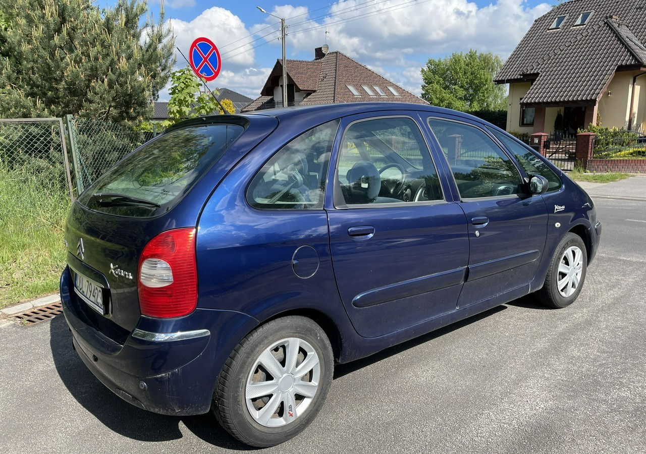 Citroen Xsara Picasso Citroen Xsara Picasso 1.6HDI-110KM Klima tempomat 2006 - Personbil: bild 3 Citroen Xsara Picasso Citroen Xsara Picasso 1.6HDI-110KM Klima tempomat 2006 - Personbil: bild 3