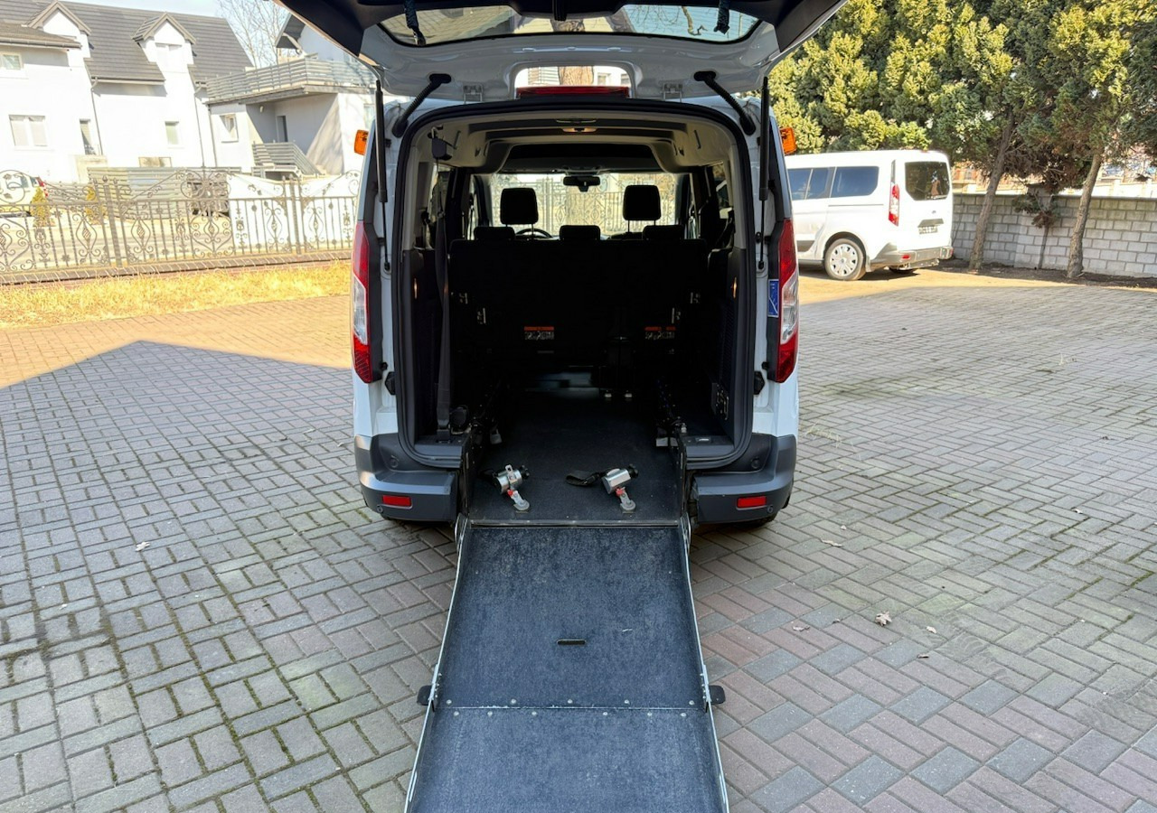 Ford Transit Connect Ford Connect dla niepełnosprawnych Rampa Inwalida 2019 - Personbil: bild 1 Ford Transit Connect Ford Connect dla niepełnosprawnych Rampa Inwalida 2019 - Personbil: bild 1