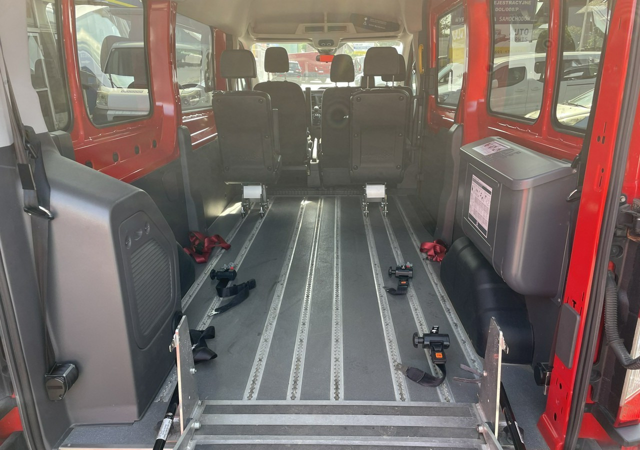 Ford Transit VIII Transit przewozu Niepełnosprawnych 2 wózki inwalida rampa 2021 PFRON - Personbil: bild 3 Ford Transit VIII Transit przewozu Niepełnosprawnych 2 wózki inwalida rampa 2021 PFRON - Personbil: bild 3