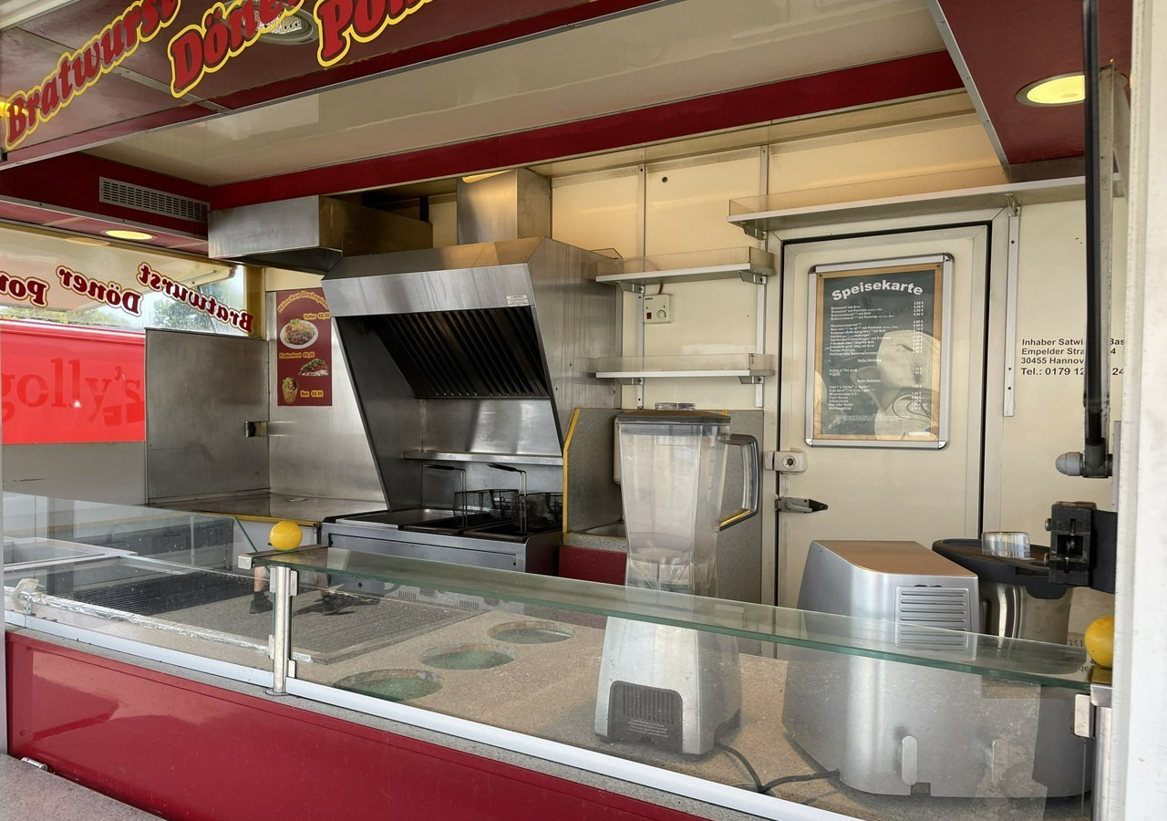 Inna Inny Autosklep Imbis Grill Gastronomiczny Food Truck Foodtruck sklep bar - Försäljningsvagn: bild 2 Inna Inny Autosklep Imbis Grill Gastronomiczny Food Truck Foodtruck sklep bar - Försäljningsvagn: bild 2