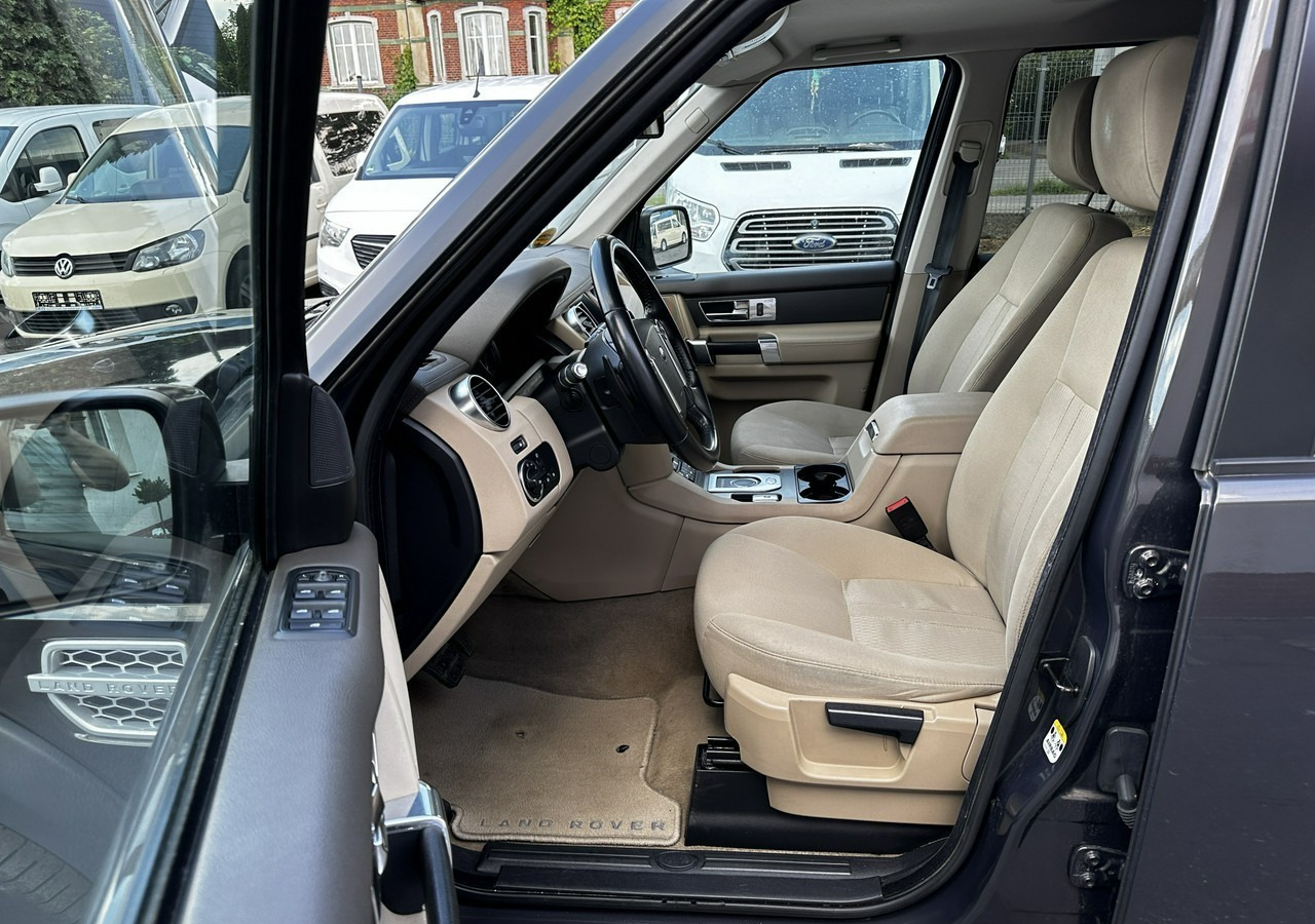 Land Rover Discovery IV Discovery IV 3.0SD V6 HSE Bogate Wyposażenie 2013 - SUV: bild 4 Land Rover Discovery IV Discovery IV 3.0SD V6 HSE Bogate Wyposażenie 2013 - SUV: bild 4