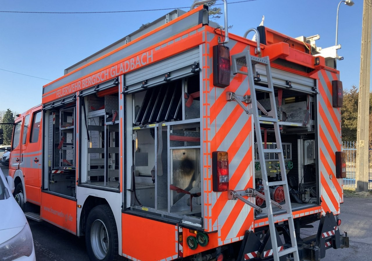 Mercedes-Benz Atego Atego15-280 Straż Pożarna Gaśnicza Ziegler 2020L wody 210L piany 20 - Släck/ Räddningsvagn: bild 1 Mercedes-Benz Atego Atego15-280 Straż Pożarna Gaśnicza Ziegler 2020L wody 210L piany 20 - Släck/ Räddningsvagn: bild 1