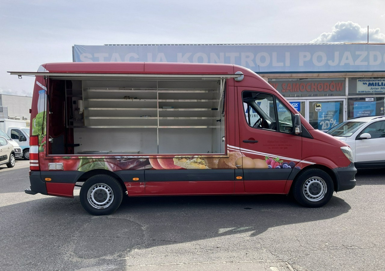 Mercedes-Benz Sprinter Autosklep pieczywa sklep Bar Gastronomiczny Food Truck Foodtruck 201 - Matbil: bild 4 Mercedes-Benz Sprinter Autosklep pieczywa sklep Bar Gastronomiczny Food Truck Foodtruck 201 - Matbil: bild 4
