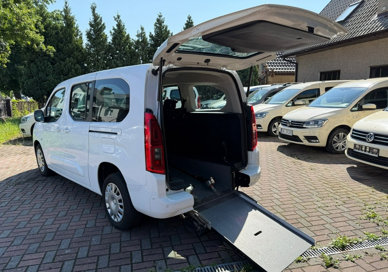 Opel Combo IV Combo Life Combo Life Maxi Niepełnosprawnych inwalida rampa PFRON Model - Personbil: bild 1 Opel Combo IV Combo Life Combo Life Maxi Niepełnosprawnych inwalida rampa PFRON Model - Personbil: bild 1