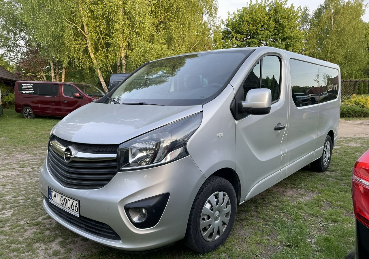 Opel Vivaro III Opel Vivaro 1.6-125KM Long 2x Klima Model 2019 - Personbil: bild 1 Opel Vivaro III Opel Vivaro 1.6-125KM Long 2x Klima Model 2019 - Personbil: bild 1