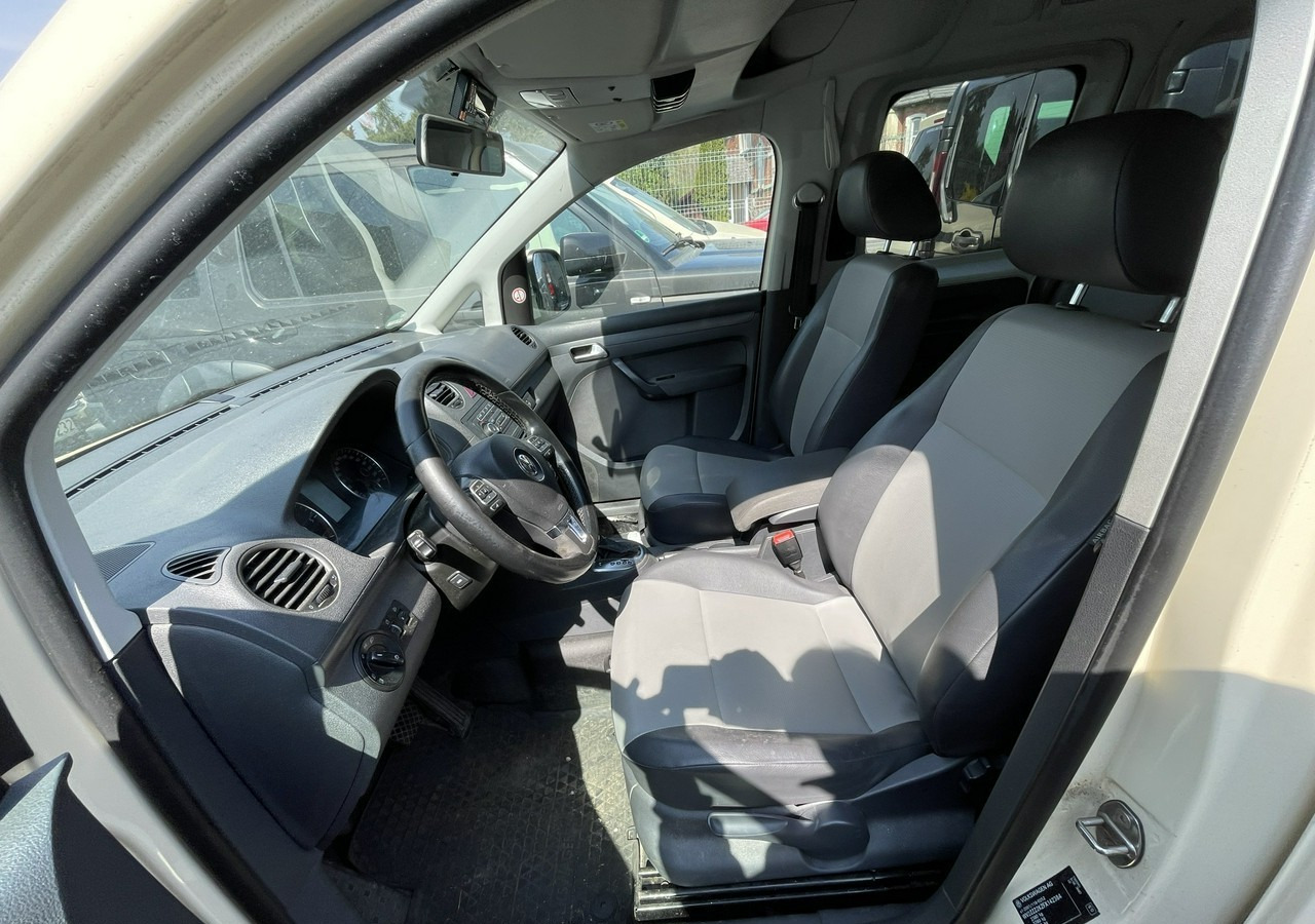 Personbil Volkswagen Caddy III Caddy do przewozu Niepełnosprawnych inwalida rampa 2015: bild 10