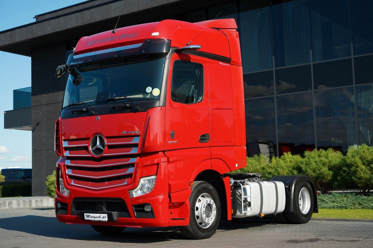 Mercedes-Benz ACTROS 1845 / MP5 / BIG SPACE / PO KONTRAKCIE SE - Dragbil: bild 1 Mercedes-Benz ACTROS 1845 / MP5 / BIG SPACE / PO KONTRAKCIE SE - Dragbil: bild 1