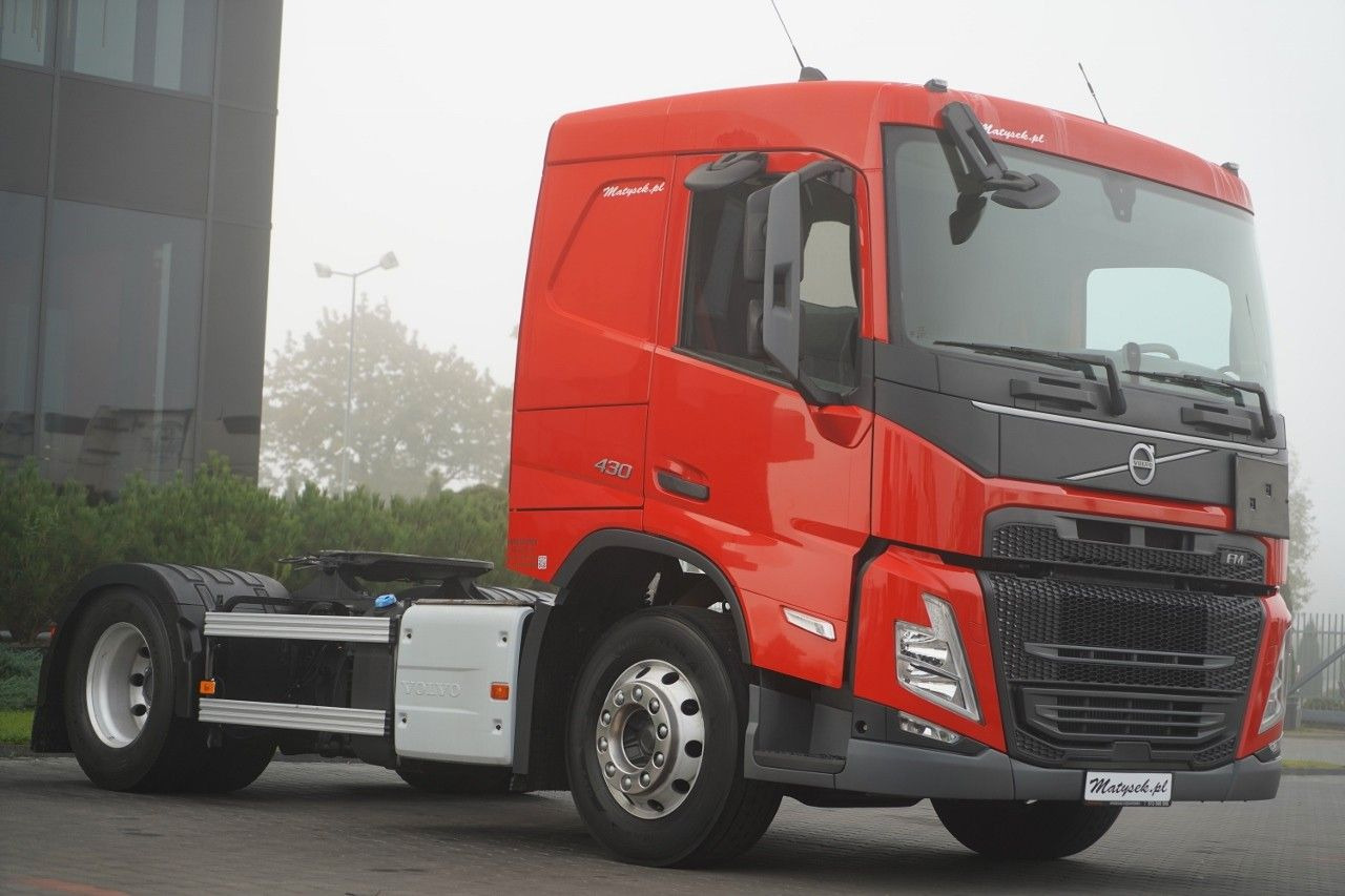 Volvo FM 430 / PEŁNY ADR / WAGA: 6 500 KG / NISKA KABI - Dragbil: bild 1 Volvo FM 430 / PEŁNY ADR / WAGA: 6 500 KG / NISKA KABI - Dragbil: bild 1