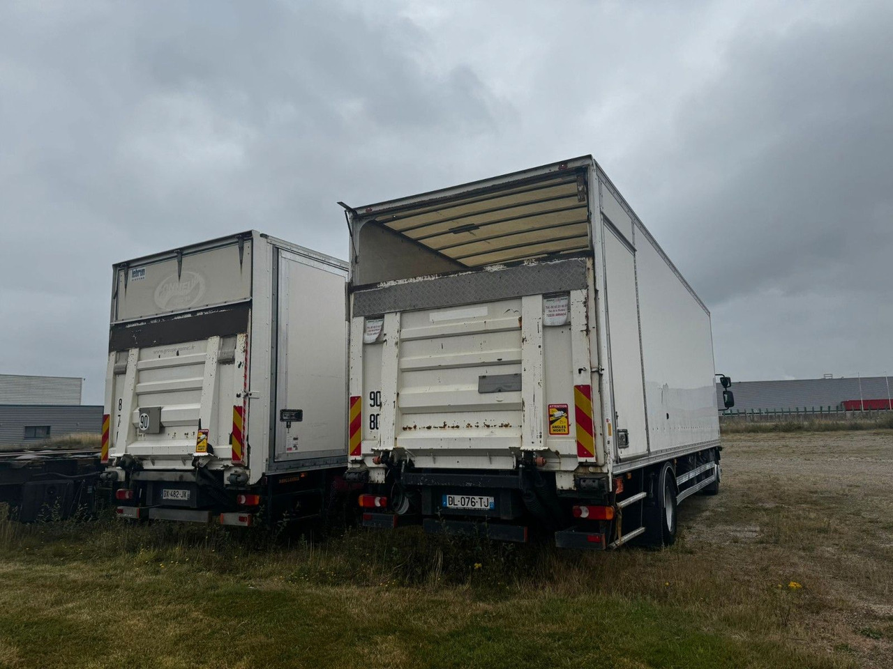Renault D16 210 / 4x2 / KONTENER / 8.5M / WINDA DHOLLAND - Lastbil med skåp: bild 3 Renault D16 210 / 4x2 / KONTENER / 8.5M / WINDA DHOLLAND - Lastbil med skåp: bild 3