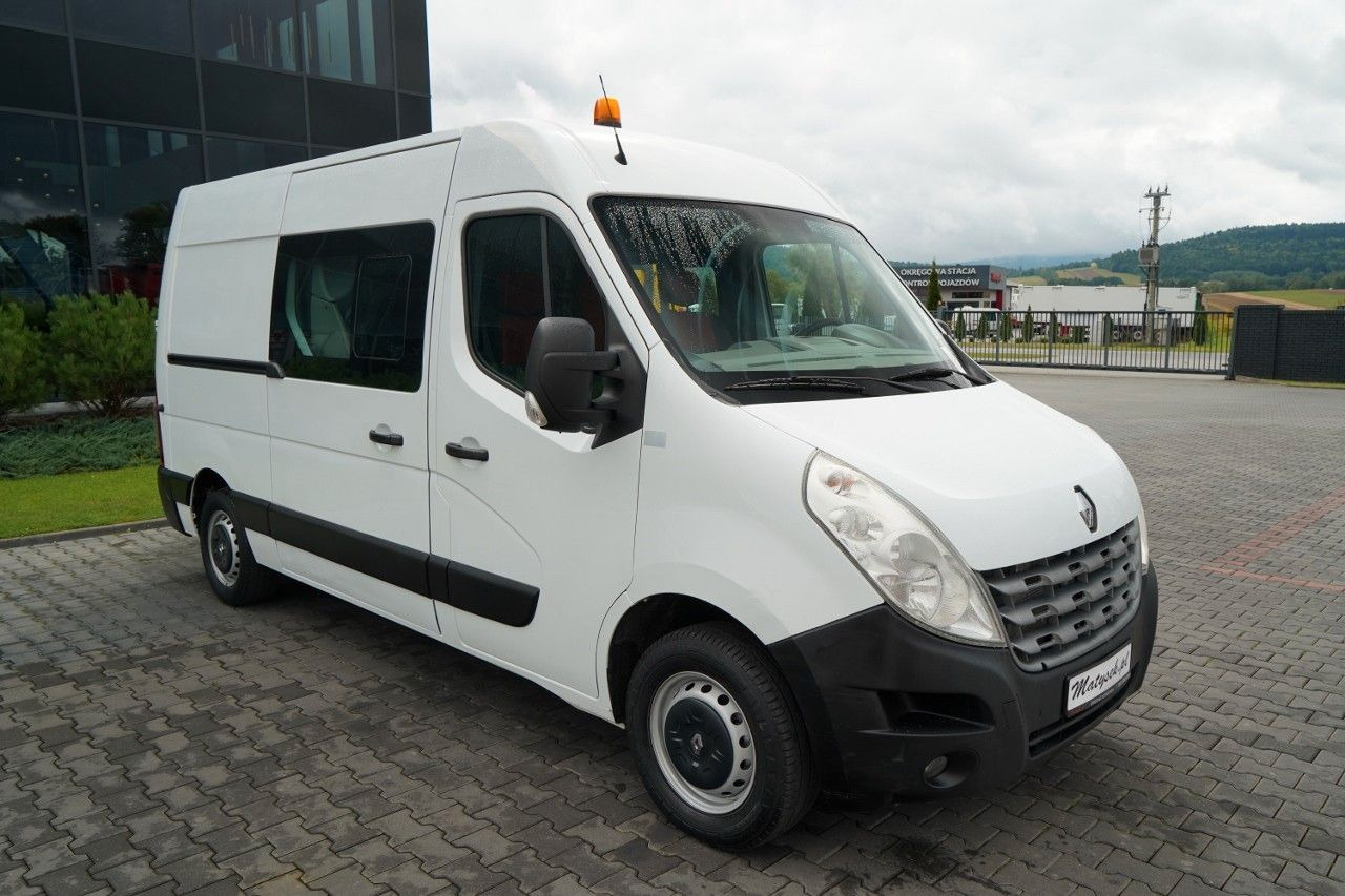 Renault MASTER / MANUAL / DMC 3500KG / 6 MIEJSC / SPROW - Skåpbil, Dubbelhytt transportbil: bild 2 Renault MASTER / MANUAL / DMC 3500KG / 6 MIEJSC / SPROW - Skåpbil, Dubbelhytt transportbil: bild 2
