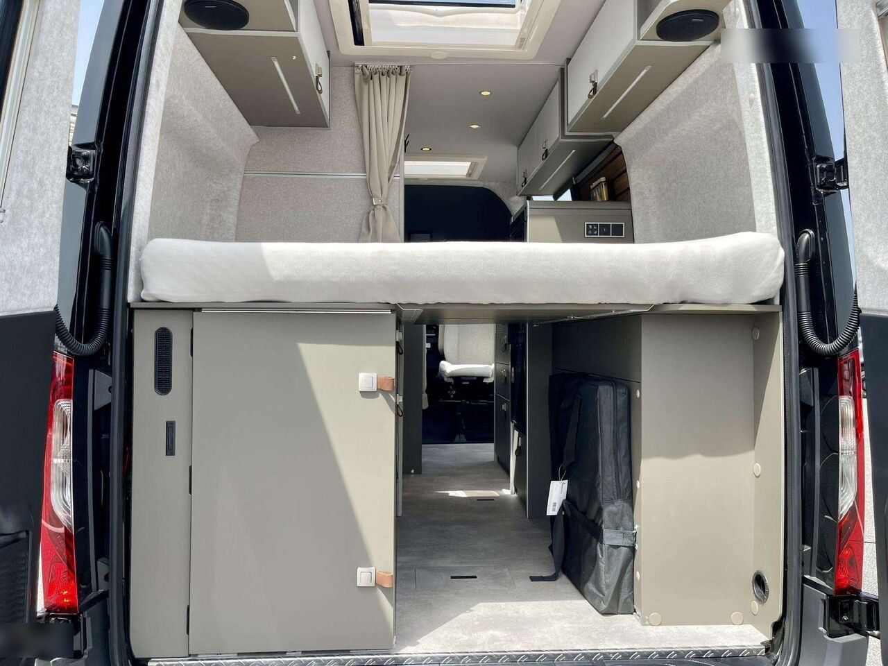 Hymer Grand Canyon S 4x4 - Campingbil: bild 4 Hymer Grand Canyon S 4x4 - Campingbil: bild 4