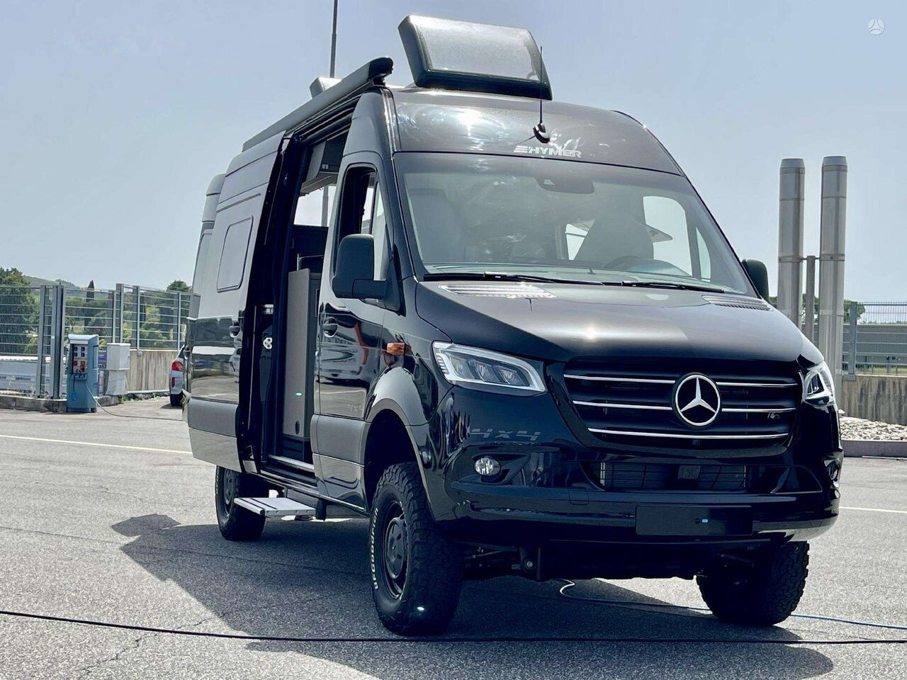Hymer Grand Canyon S 4x4 - Campingbil: bild 1 Hymer Grand Canyon S 4x4 - Campingbil: bild 1