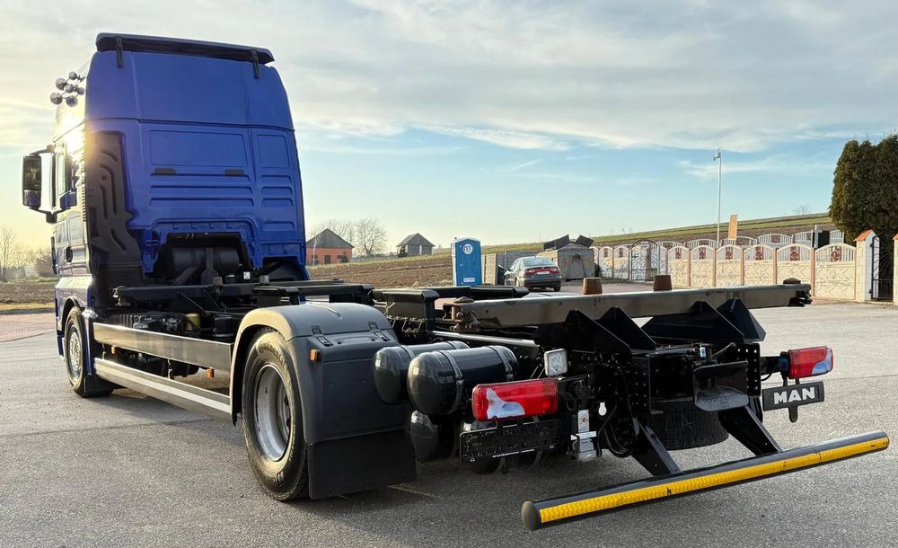 MAN TGX 18.430/SPROWADZONY/DO ŻYWCA/DO BYDŁA/2020/KLIMA POSTOJOWA/SERWISOWANY/JAK NOWY/NISKI PRZEBIEG/RAMA/BDF/E6 - Chassi lastbil: bild 4 MAN TGX 18.430/SPROWADZONY/DO ŻYWCA/DO BYDŁA/2020/KLIMA POSTOJOWA/SERWISOWANY/JAK NOWY/NISKI PRZEBIEG/RAMA/BDF/E6 - Chassi lastbil: bild 4