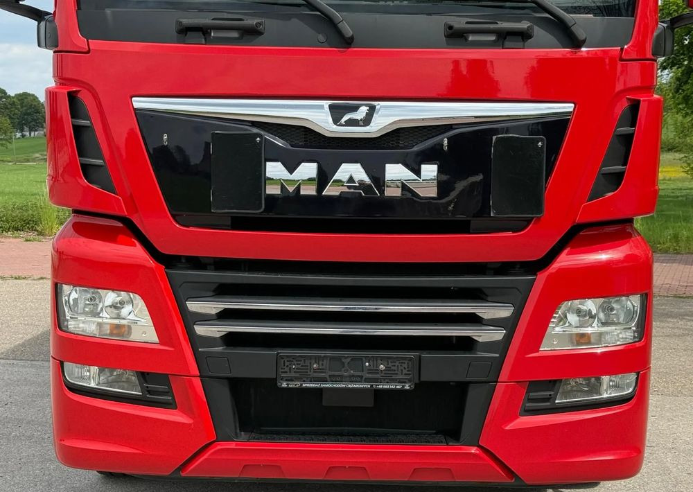 MAN TGX 26.500 / LIFT / 6X2 / KLIMA POSTOJOWA / 18PALET / E6 / FIRANKA / 18 TON ŁADOWNOŚĆ / WINDA / NISKI PRZEBIEG / JEDEN WŁAŚCICIEL / PODWIESZANA OŚ - Kapellbil: bild 3 MAN TGX 26.500 / LIFT / 6X2 / KLIMA POSTOJOWA / 18PALET / E6 / FIRANKA / 18 TON ŁADOWNOŚĆ / WINDA / NISKI PRZEBIEG / JEDEN WŁAŚCICIEL / PODWIESZANA OŚ - Kapellbil: bild 3
