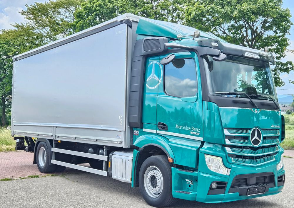 Mercedes-Benz ACTROS 1833 / BURTO-FIRANKA / WINDA / 18 PALET / 8600 ŁADOWNOŚĆ / AUTOMAT / DUŻY SILNIK / 10.2019 ROK / SYPIALKA / LEDY / KAMERY / VIRTUAL COCPIT/ JAK NOWY - Kapellbil: bild 2 Mercedes-Benz ACTROS 1833 / BURTO-FIRANKA / WINDA / 18 PALET / 8600 ŁADOWNOŚĆ / AUTOMAT / DUŻY SILNIK / 10.2019 ROK / SYPIALKA / LEDY / KAMERY / VIRTUAL COCPIT/ JAK NOWY - Kapellbil: bild 2