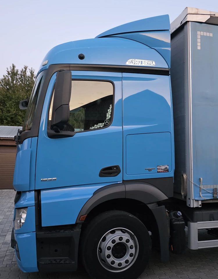 Mercedes-Benz ACTROS 1833 / FIRANKA/ WINDA / 22PALETY / 8760 ŁADOWNOŚĆ / AUTOMAT / DUŻY SILNIK / SYPIALKA / - Kapellbil: bild 5 Mercedes-Benz ACTROS 1833 / FIRANKA/ WINDA / 22PALETY / 8760 ŁADOWNOŚĆ / AUTOMAT / DUŻY SILNIK / SYPIALKA / - Kapellbil: bild 5