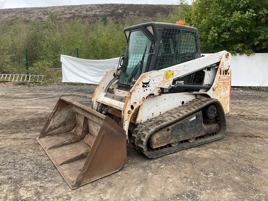 Bobcat T 180 - Kompaktlastare/ Slirstyrda lastare: bild 1 Bobcat T 180 - Kompaktlastare/ Slirstyrda lastare: bild 1