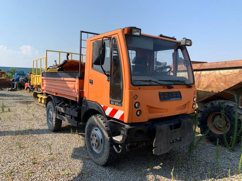 Bucher BU 200 - Plogbil: bild 1 Bucher BU 200 - Plogbil: bild 1