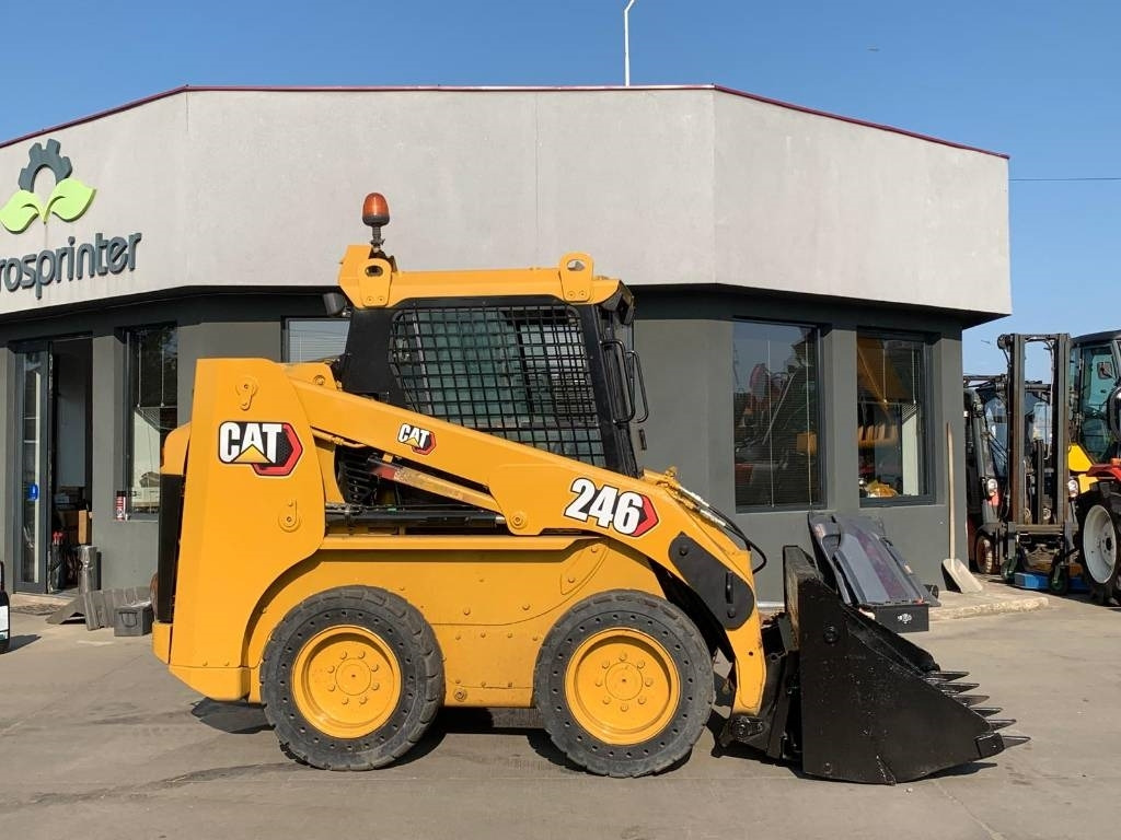 CAT 246 - Kompaktlastare/ Slirstyrda lastare: bild 5 CAT 246 - Kompaktlastare/ Slirstyrda lastare: bild 5