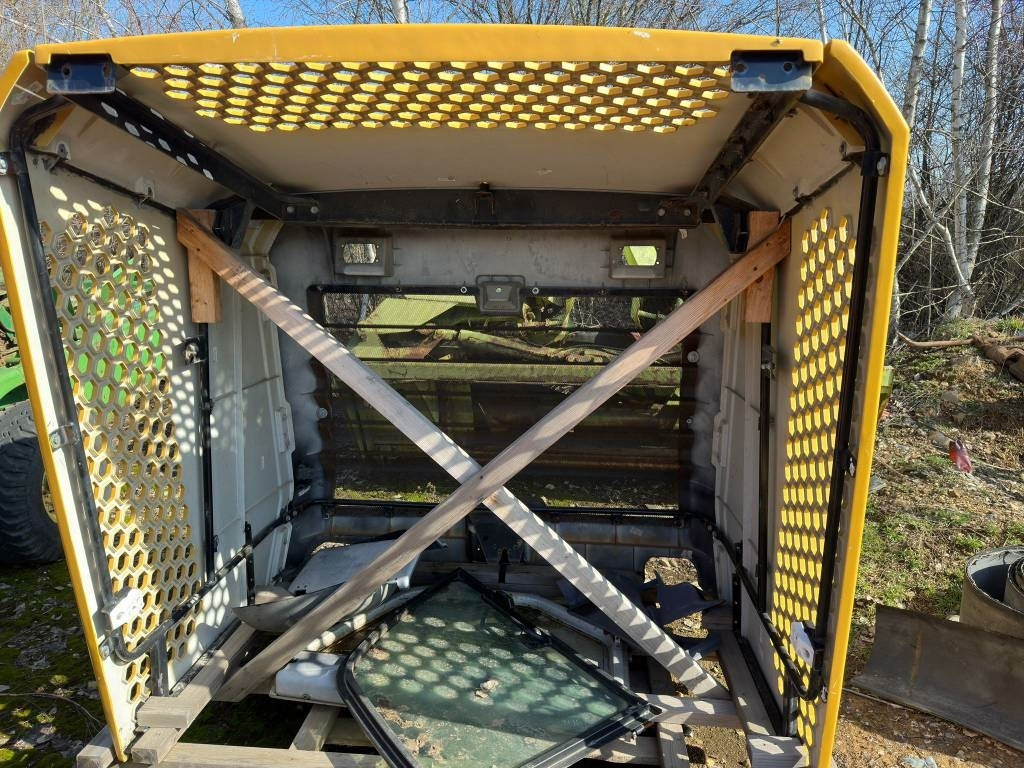 CAT 966 BONNET - Ram/ Chassi för Byggmaskiner: bild 2 CAT 966 BONNET - Ram/ Chassi för Byggmaskiner: bild 2