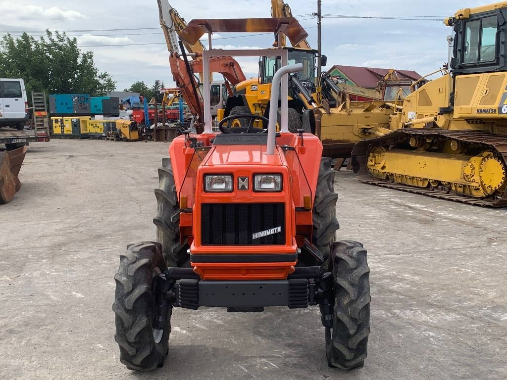 Hinomoto BD150 - Traktor: bild 5 Hinomoto BD150 - Traktor: bild 5