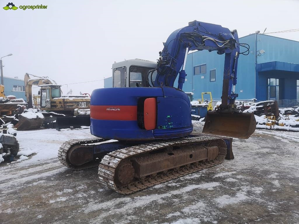 Hitachi EX 135 UR - Bandgrävare: bild 4 Hitachi EX 135 UR - Bandgrävare: bild 4