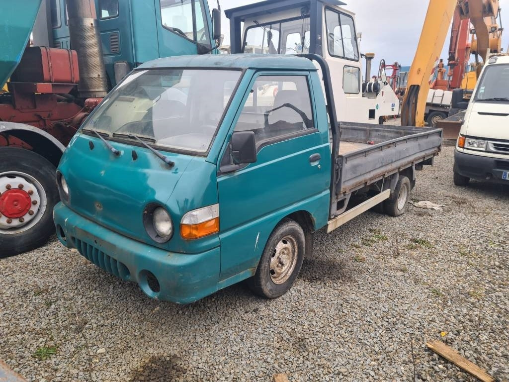 Hyundai H 100 - Flakbil: bild 1 Hyundai H 100 - Flakbil: bild 1