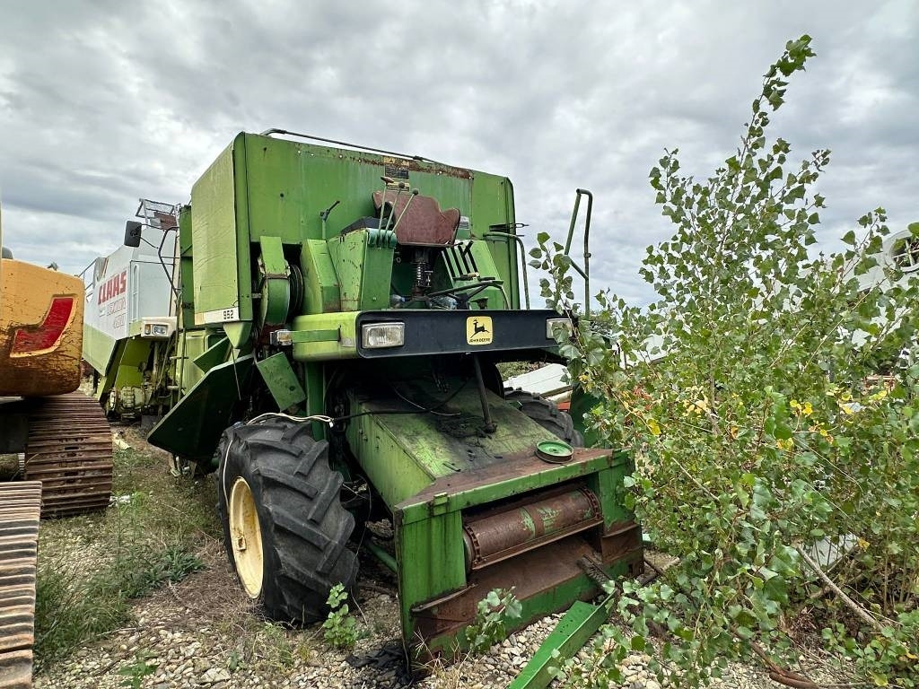 John Deere 952 FOR PARTS - Skördetröska: bild 1 John Deere 952 FOR PARTS - Skördetröska: bild 1