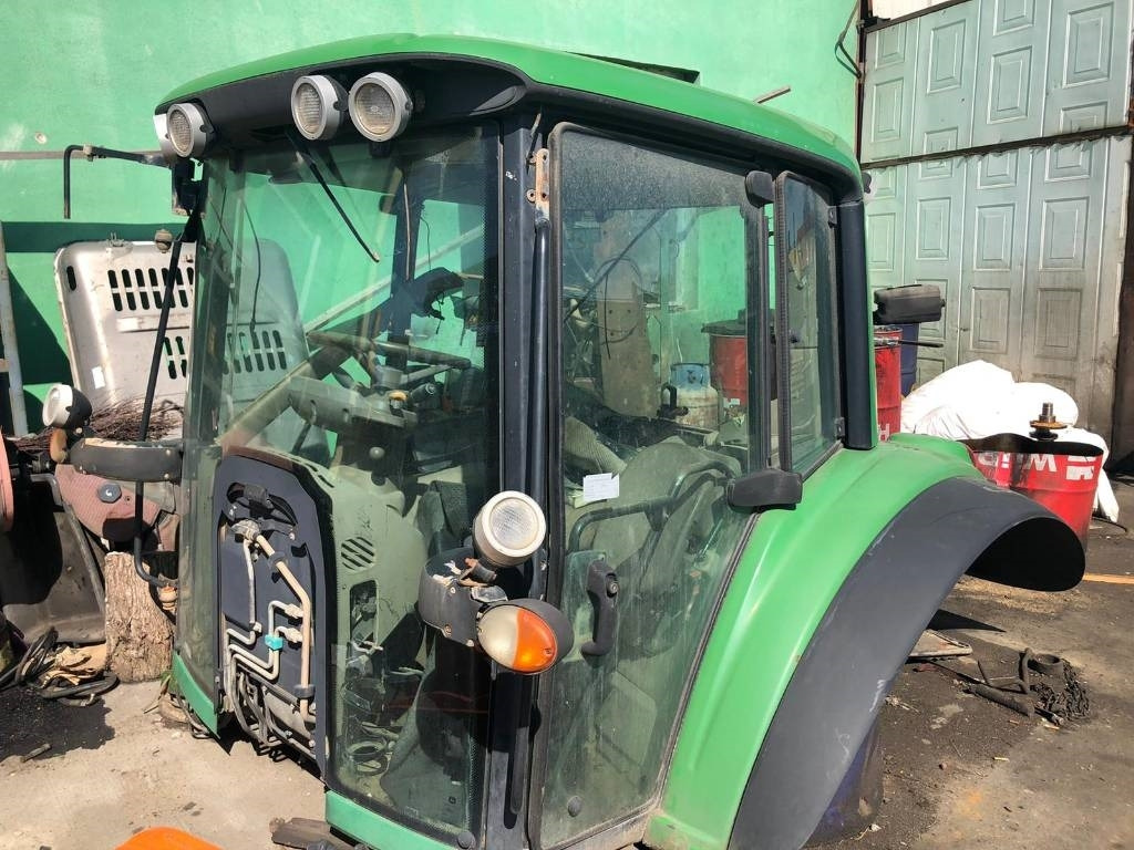 John Deere For Parts 6530 - Traktor: bild 1 John Deere For Parts 6530 - Traktor: bild 1