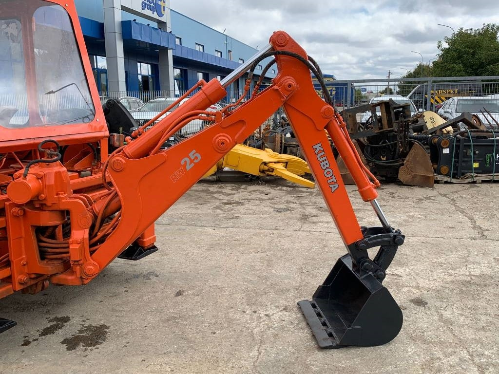 Kubota RW25 - Traktor: bild 5 Kubota RW25 - Traktor: bild 5