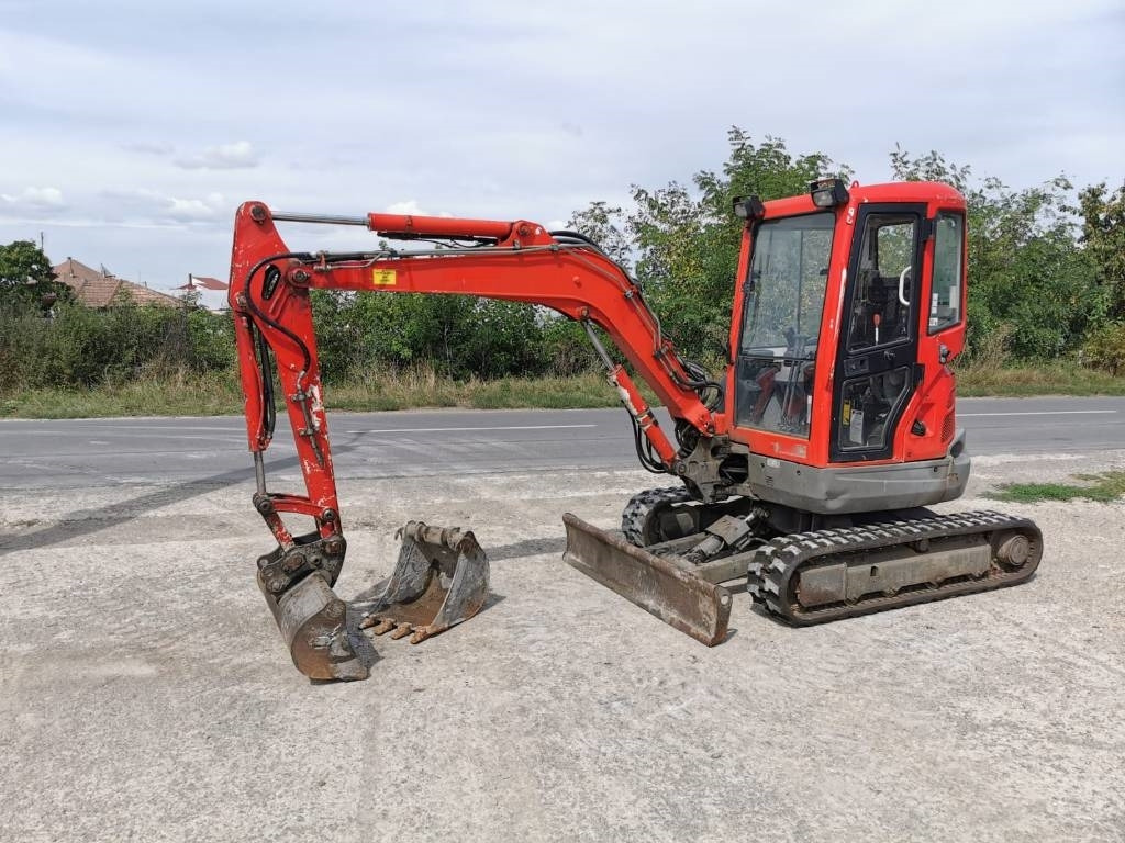 Kubota U 35-3 - Minigrävmaskin: bild 1 Kubota U 35-3 - Minigrävmaskin: bild 1