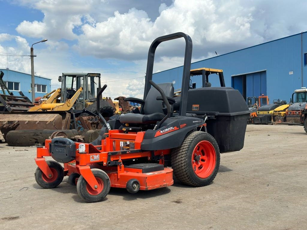 Kubota Z121S - Gräsklippare: bild 1 Kubota Z121S - Gräsklippare: bild 1