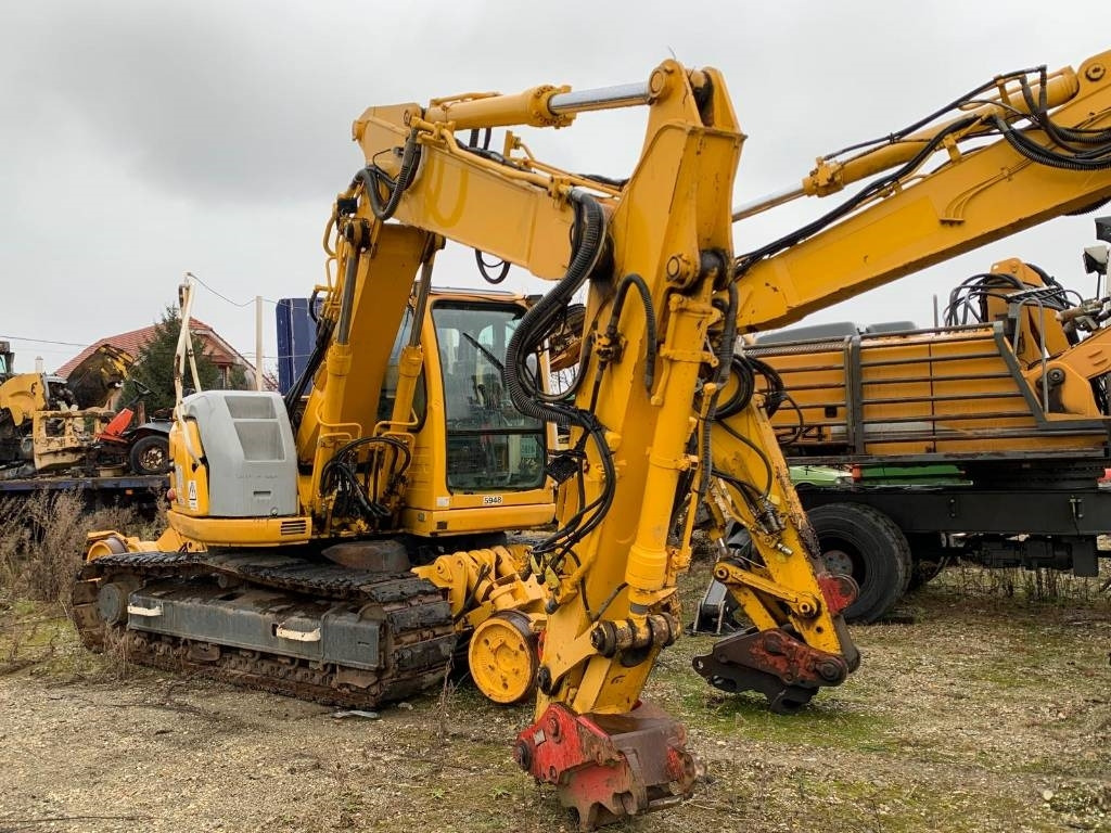 New Holland E 135 SR-1ES RAILWAY - Bandgrävare: bild 1 New Holland E 135 SR-1ES RAILWAY - Bandgrävare: bild 1