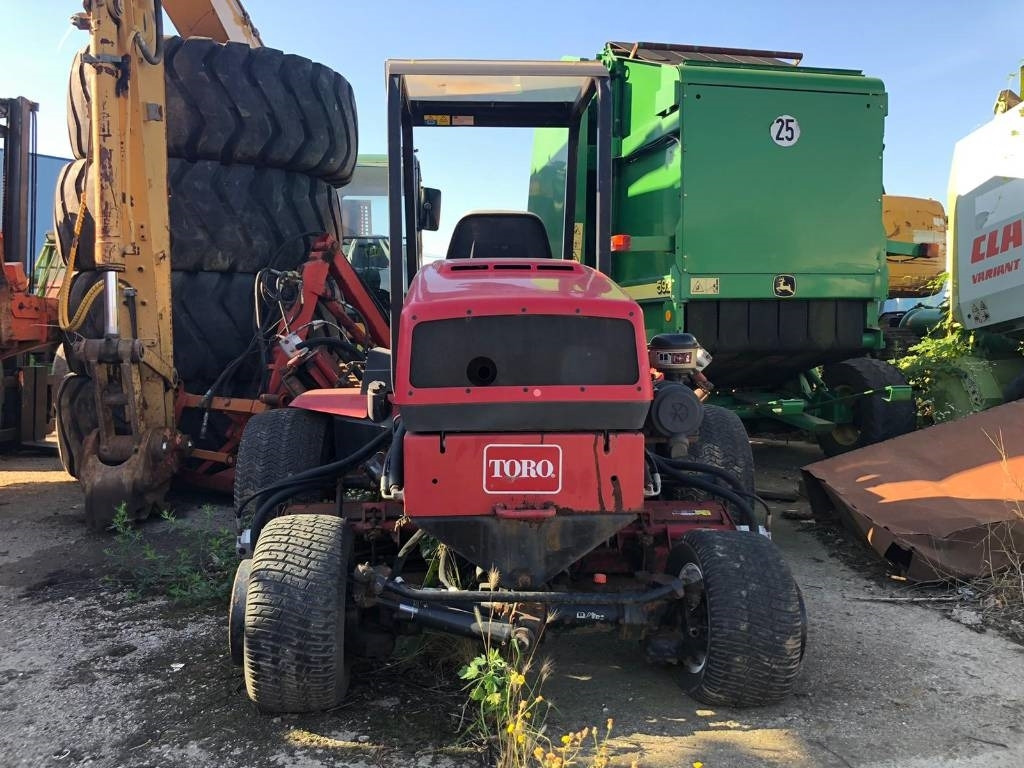 Toro REELMASTER 5500D - Gräsklippare: bild 2 Toro REELMASTER 5500D - Gräsklippare: bild 2