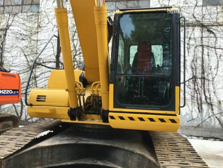 Komatsu PC220-7 - Minigrävmaskin: bild 1 Komatsu PC220-7 - Minigrävmaskin: bild 1