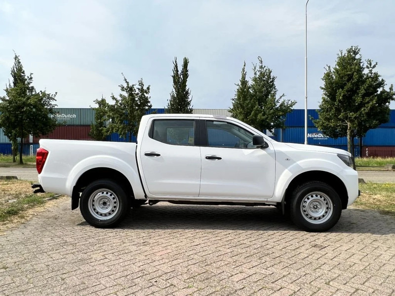 Nissan Navara 4x4 - 22 UNITS - 2.5 D Double Cab - XE - EURO 2 - NEW!! READY FOR WORK!!! - Pickup, Dubbelhytt transportbil: bild 5 Nissan Navara 4x4 - 22 UNITS - 2.5 D Double Cab - XE - EURO 2 - NEW!! READY FOR WORK!!! - Pickup, Dubbelhytt transportbil: bild 5
