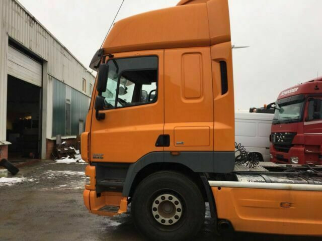 DAF CF85-410 G.Haus 2xBett ZF/Schalter 2-Kreishydr - Dragbil: bild 2 DAF CF85-410 G.Haus 2xBett ZF/Schalter 2-Kreishydr - Dragbil: bild 2