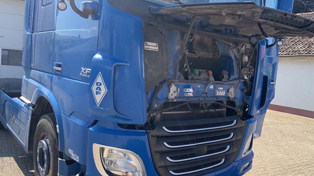DAF XF 106.440PS SC SZM Top zustand 1-Hand - Dragbil: bild 4 DAF XF 106.440PS SC SZM Top zustand 1-Hand - Dragbil: bild 4