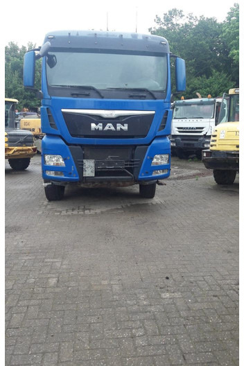 MAN TGX 18.460PS 4x4 Hydrodrive - Dragbil: bild 2 MAN TGX 18.460PS 4x4 Hydrodrive - Dragbil: bild 2