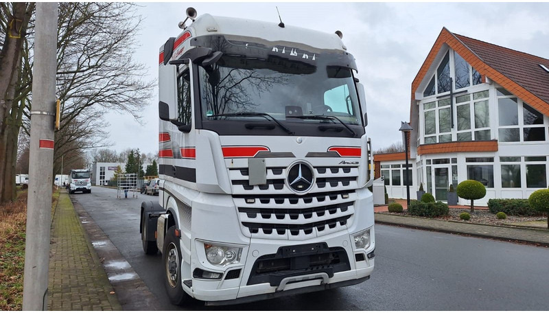 Mercedes-Benz 1845 Arocs 4x4 HD 1-Hand - Dragbil: bild 2 Mercedes-Benz 1845 Arocs 4x4 HD 1-Hand - Dragbil: bild 2