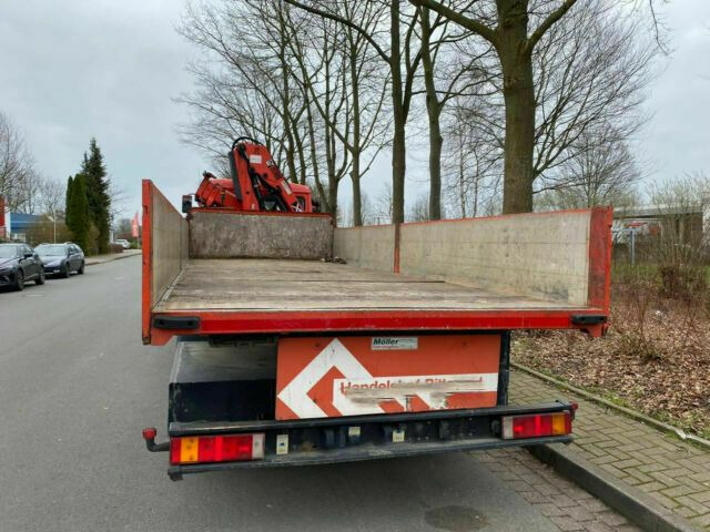 MAN ME18.284 mit Kran Not Aus Hiab 122B - Flakbil, Kranbil: bild 2 MAN ME18.284 mit Kran Not Aus Hiab 122B - Flakbil, Kranbil: bild 2