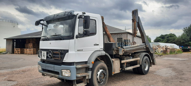 Mercedes-Benz 1833 Absetzkipper - Liftdumper lastbil: bild 1 Mercedes-Benz 1833 Absetzkipper - Liftdumper lastbil: bild 1