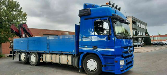 Mercedes-Benz 2544 Pritsche mit Kran Hiab XS am Heck - Flakbil, Kranbil: bild 2 Mercedes-Benz 2544 Pritsche mit Kran Hiab XS am Heck - Flakbil, Kranbil: bild 2